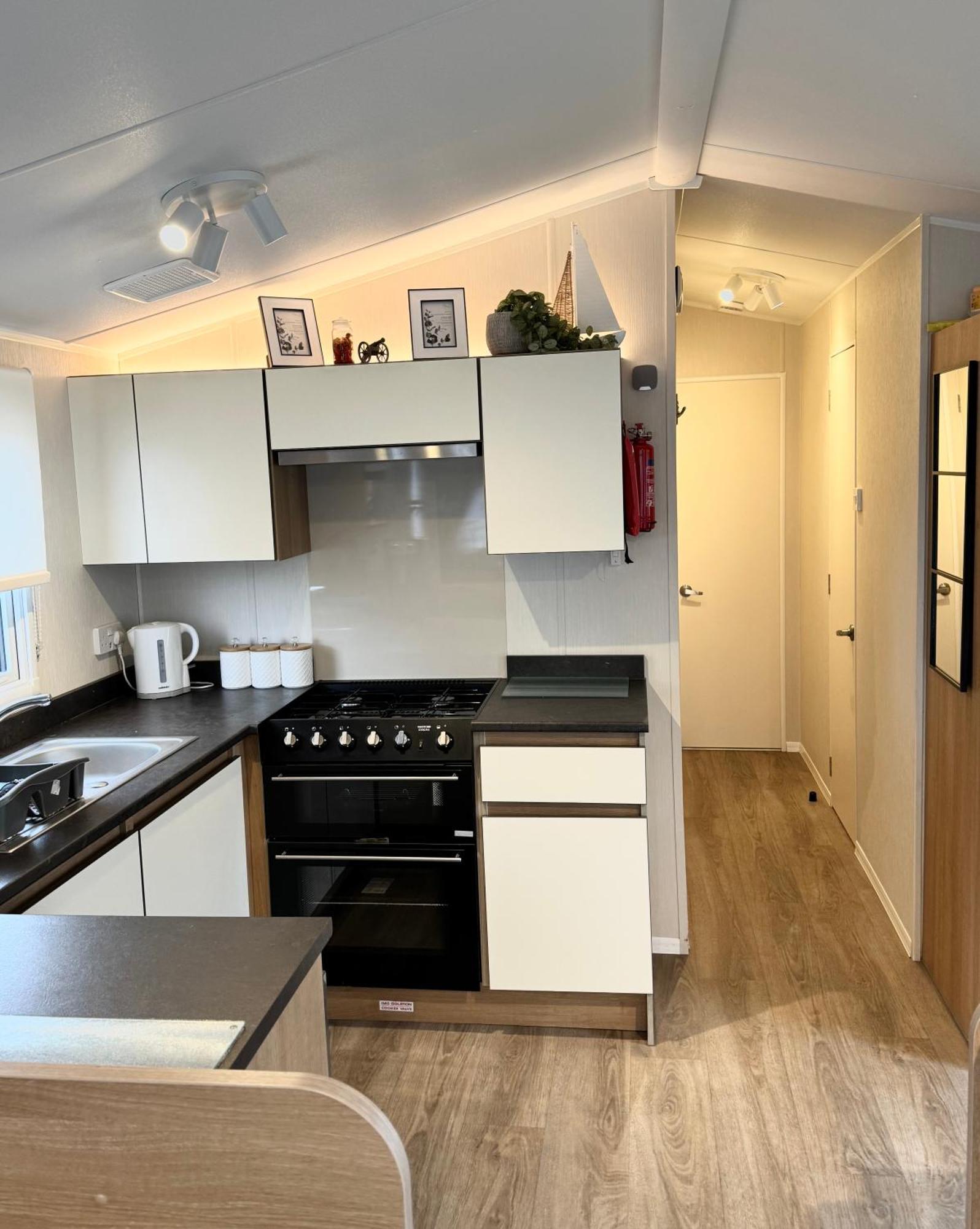 Oaken Caravan - Golden Sands Away Resorts Kinmel Bay Eksteriør billede