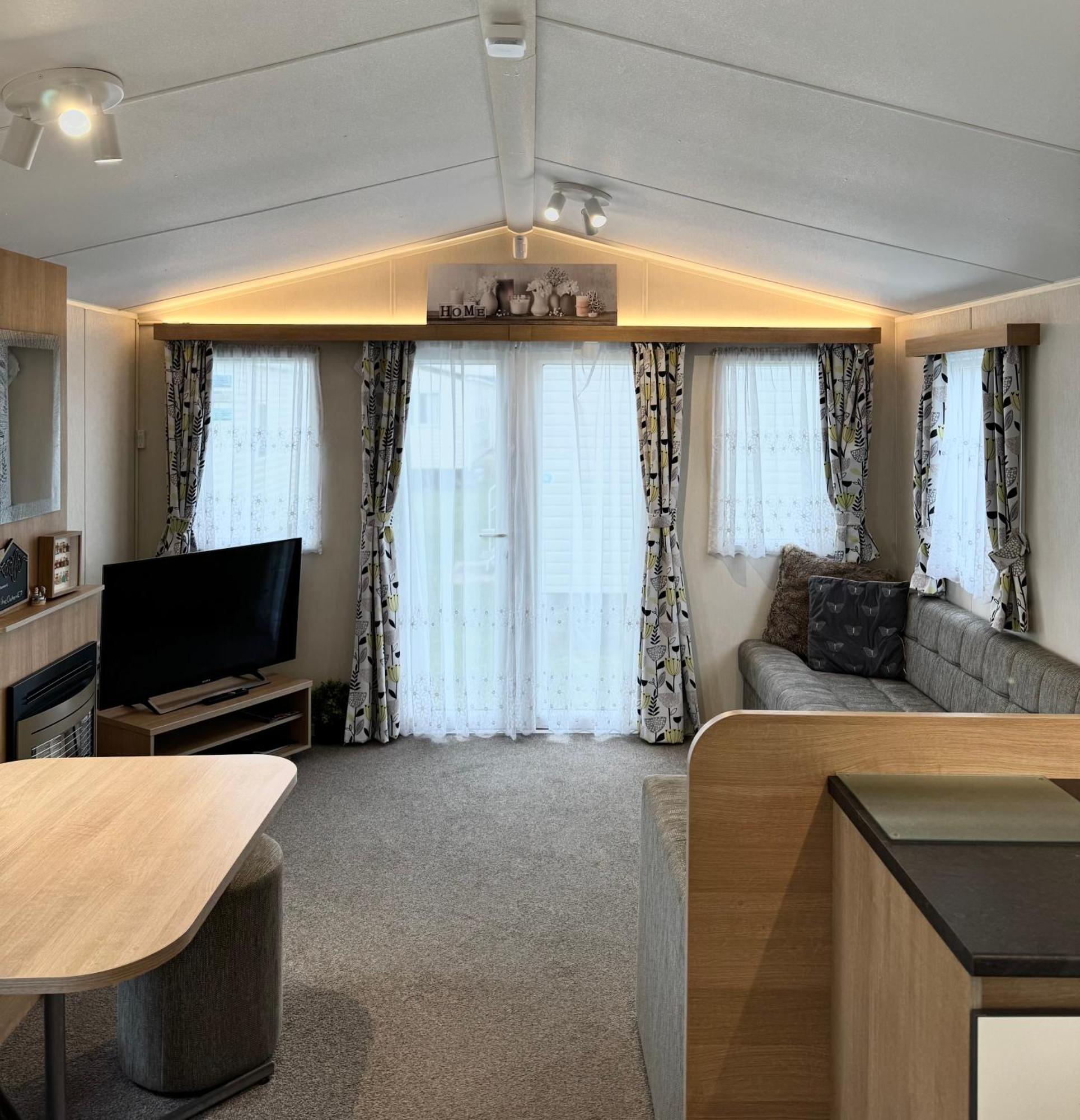 Oaken Caravan - Golden Sands Away Resorts Kinmel Bay Eksteriør billede